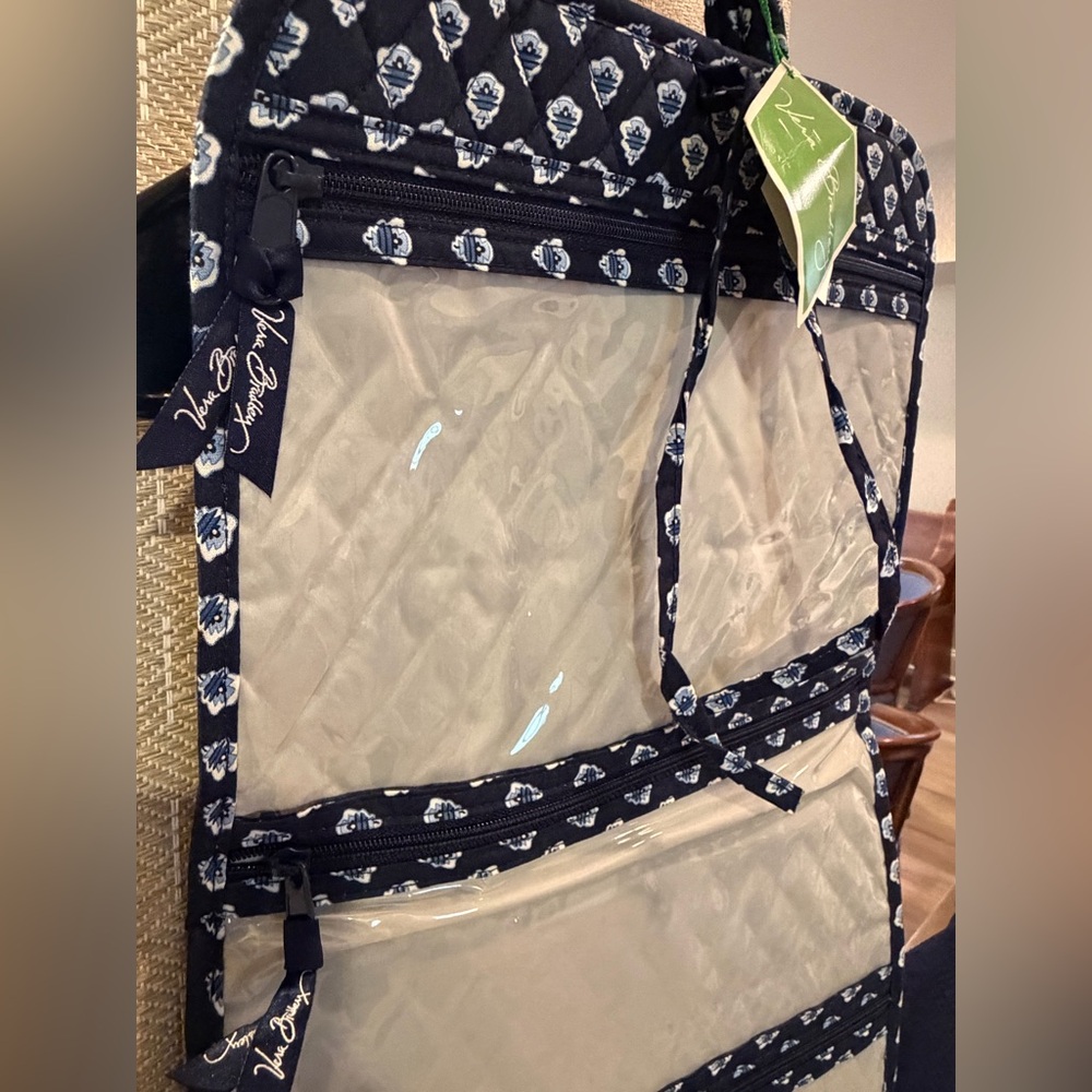 Vera Bradley Hanging Travel Organizer - Nantucket Navy - Picture 5 of 8
